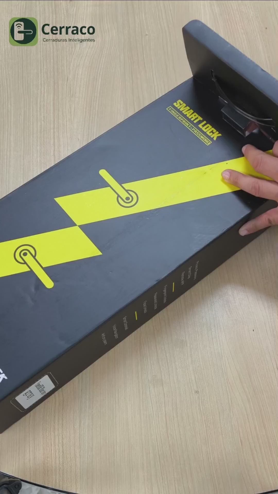 Cerradura Inteligente F012S – Reconocimiento Facial y Cámara Integrada Diseño Curvo